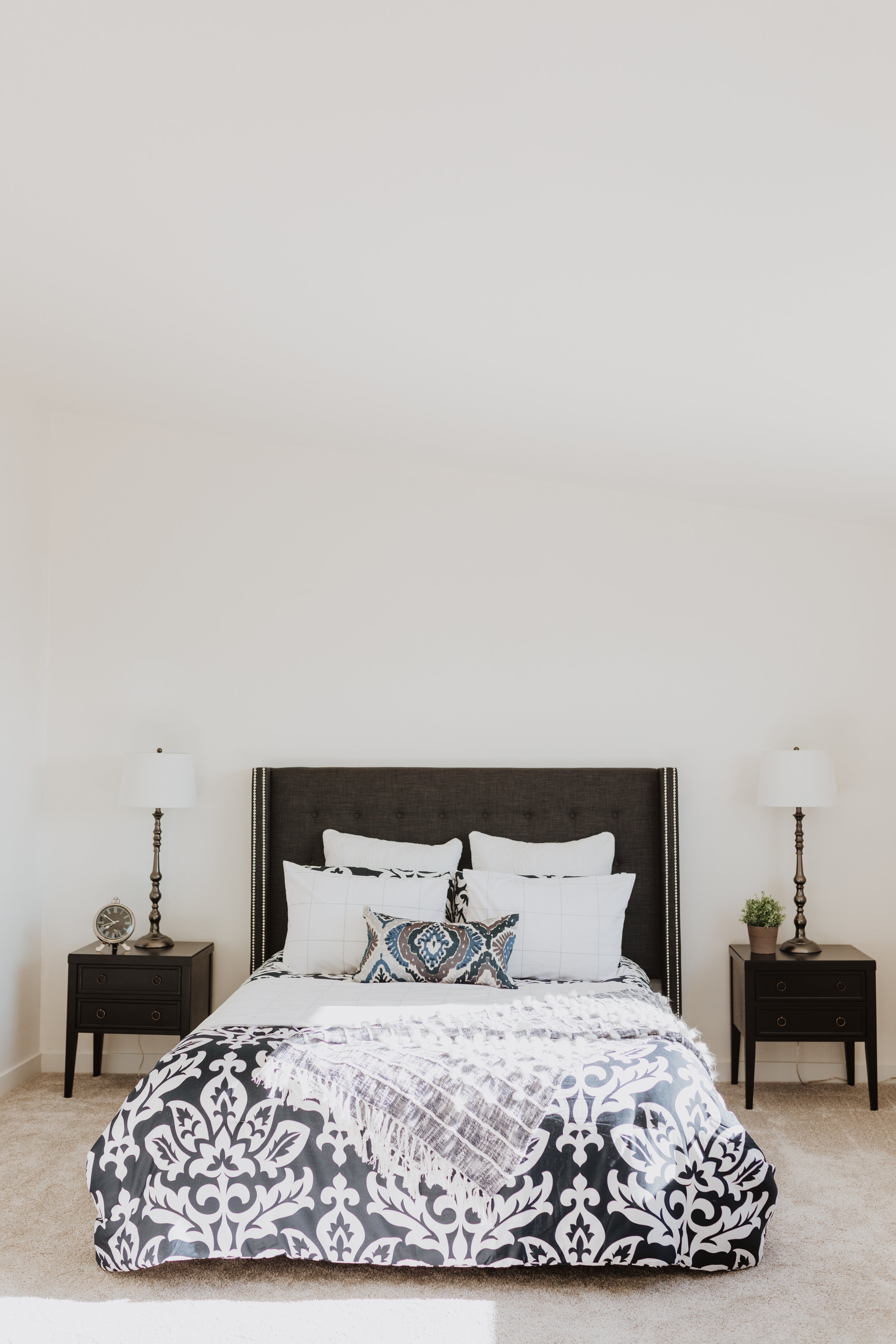 mkstaging_rachelclementsphotographer_homethree-4.jpg