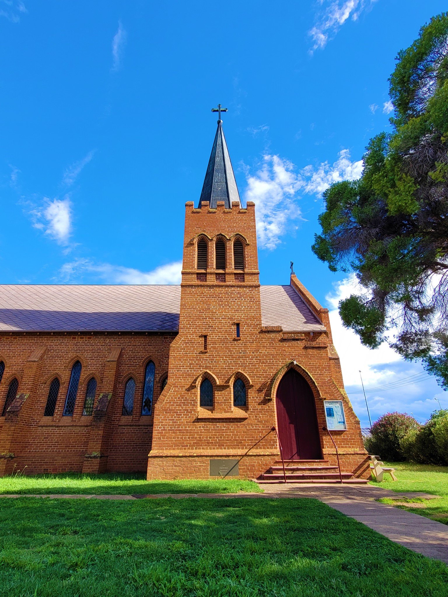 Manilla Anglican Church 3.jpg