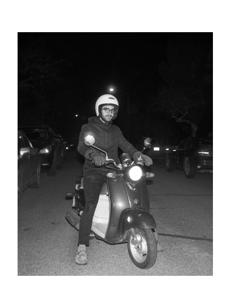 642a217c7a9317f0-thom_scooter_final.gif