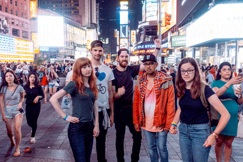 2236fd2f3ec90ff4-timessquaredance-web.gif