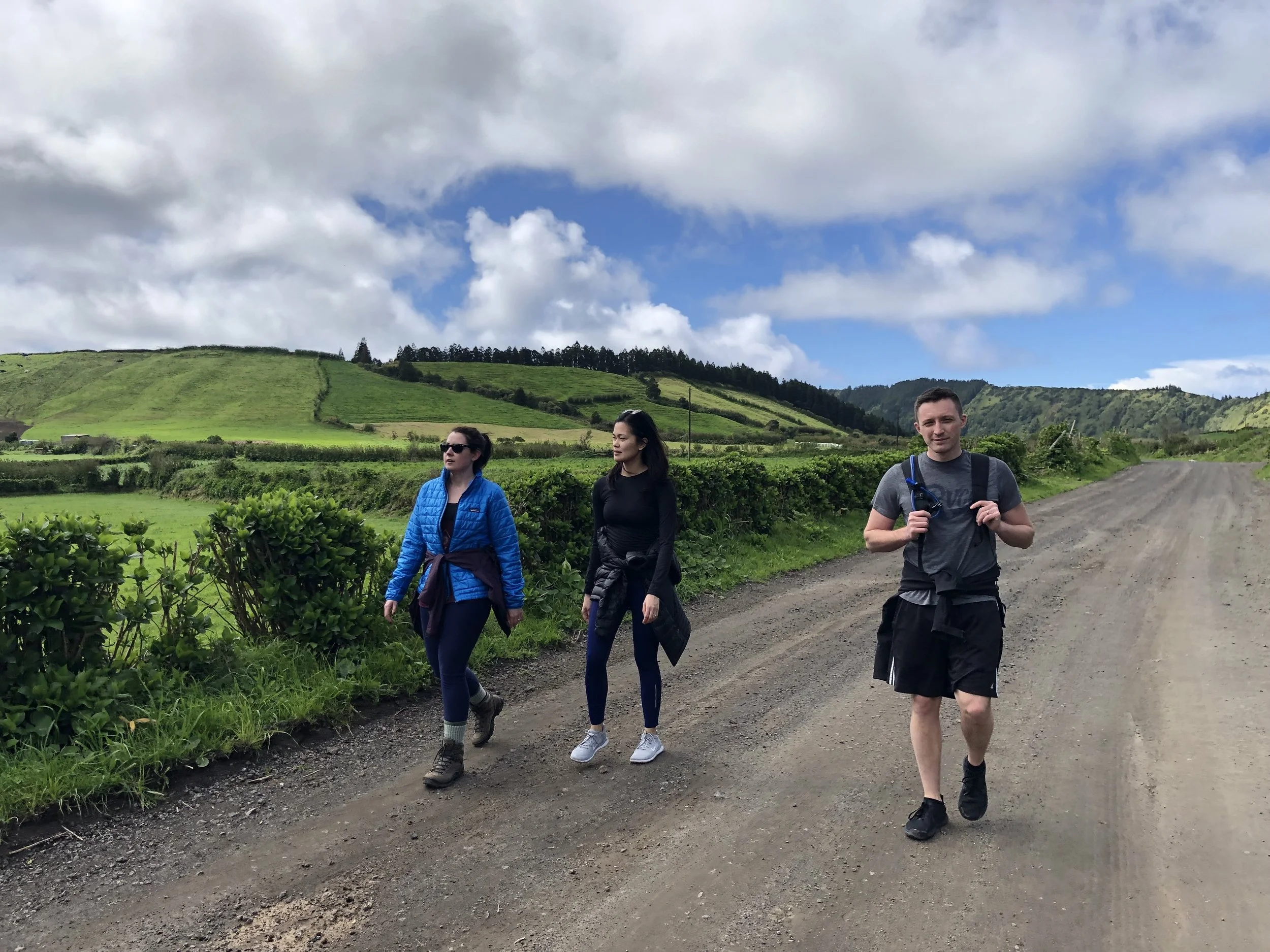 Hiking with friends (AZORES, 2019 © JOEL ANG PHOTOGRAPHY)