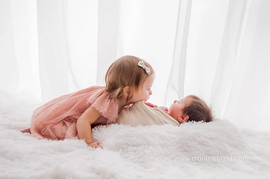 SIBILING PHOTOS | FIRST MOMENTS