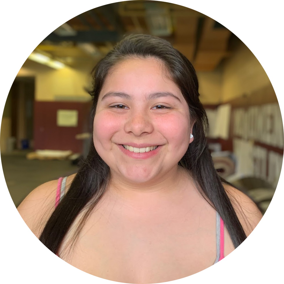 Yazuri Bourdon Monument Mountain High School Yazuri is a sophomore at Monument Mountain. She is interested in English Language art and Biology. She LOVES to dance (A LOT). She also enjoys making string friendship bracelets and sitting in the sun!