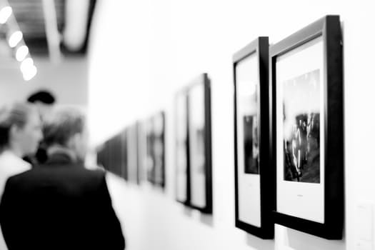 b and w gallery.jpg