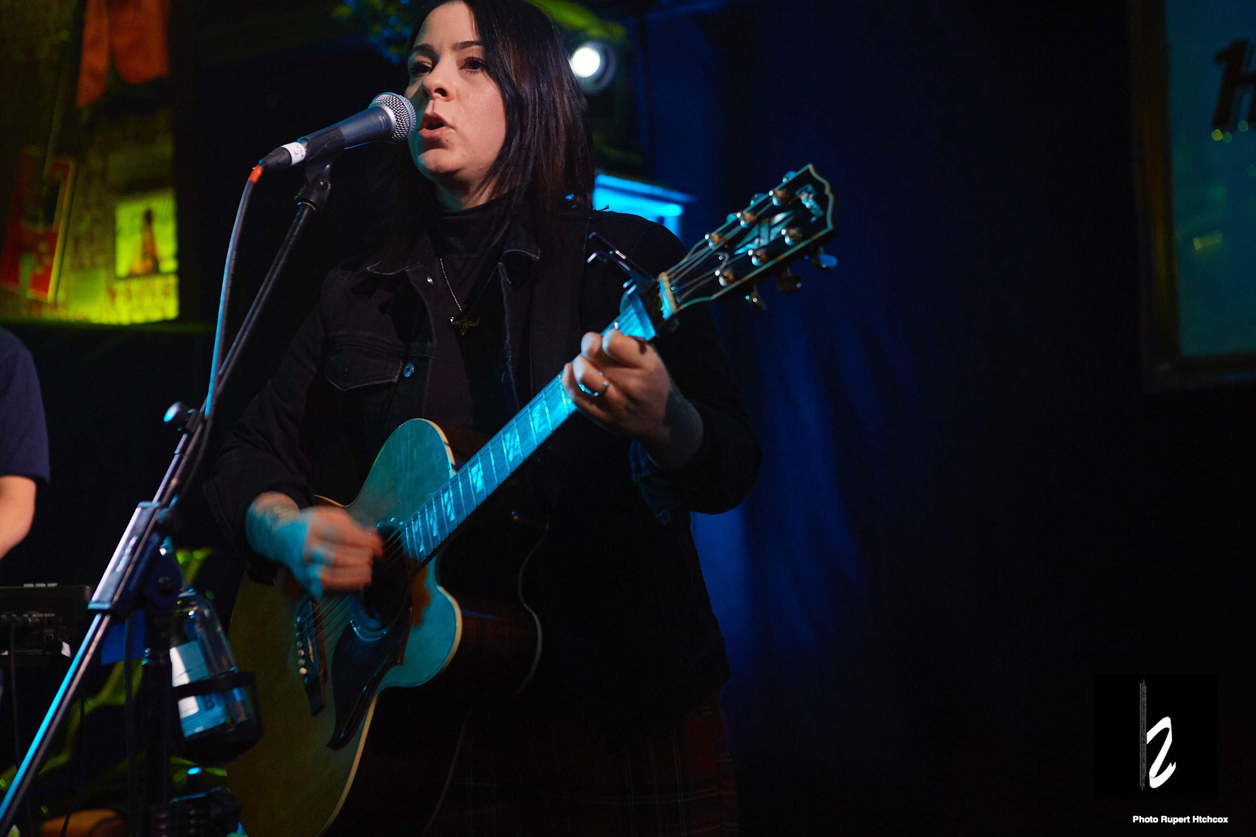 Lucy Spraggan 1.jpg