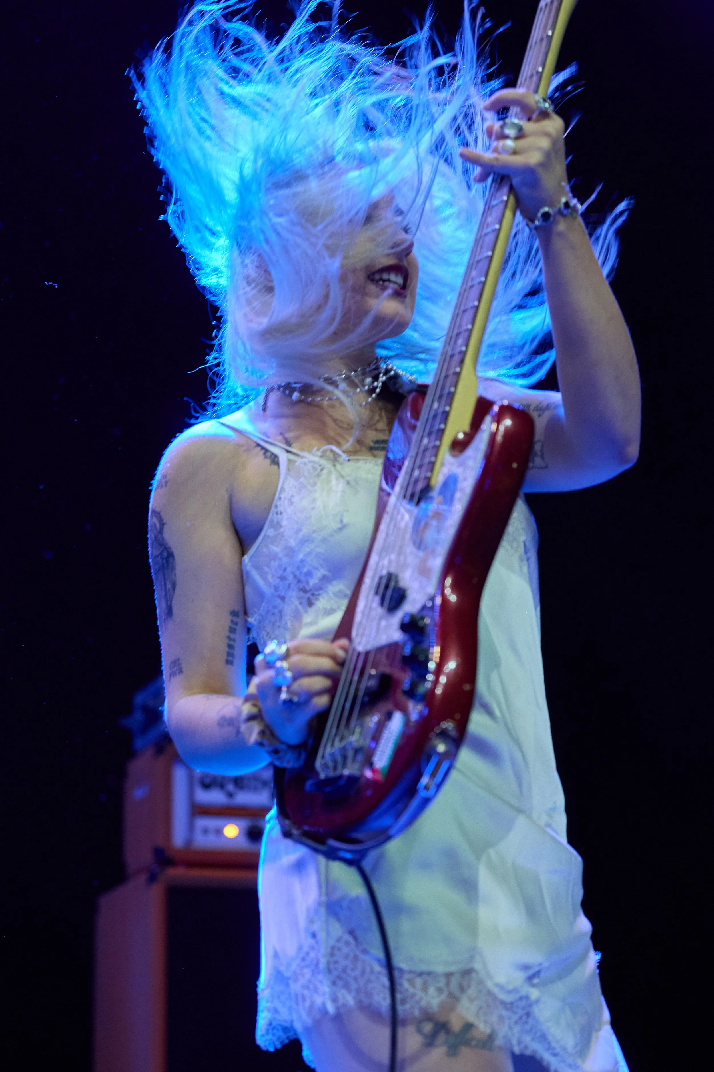 Lambrini Girls 4.jpg