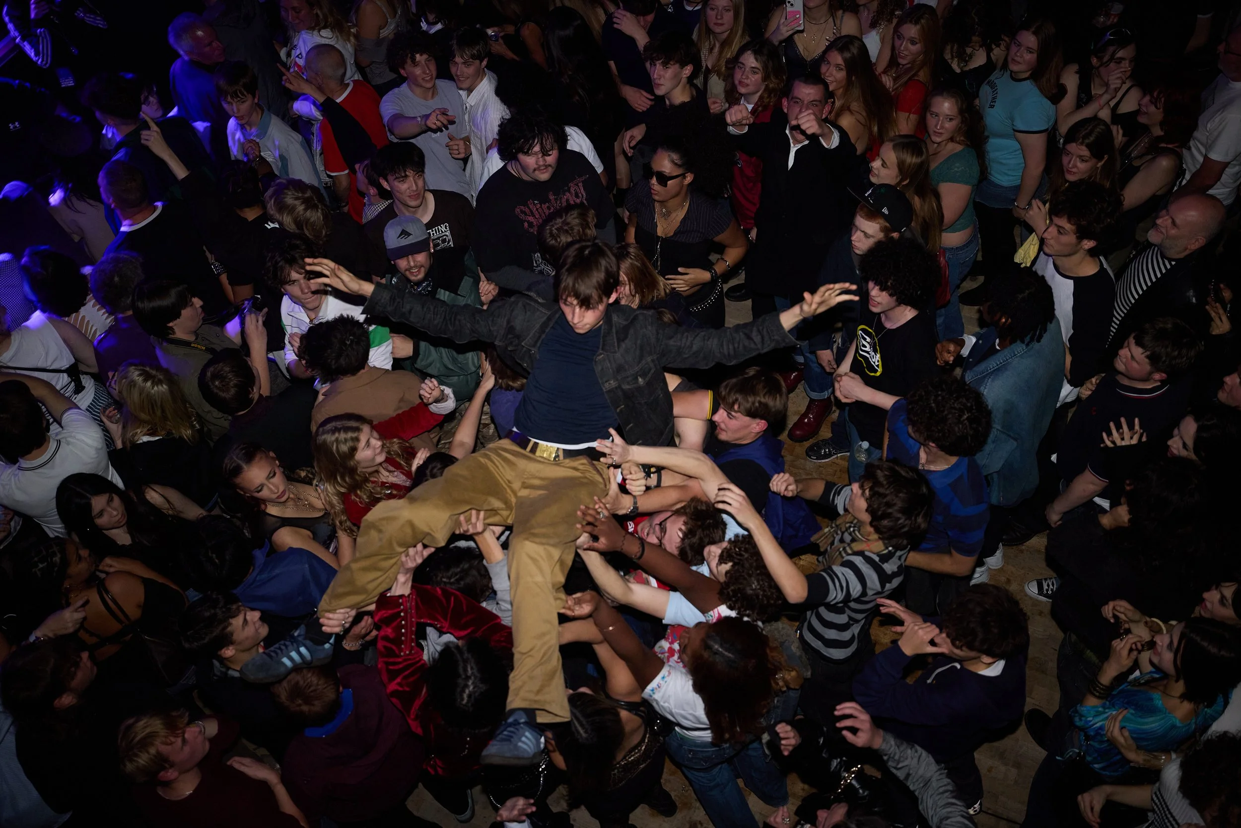 Molotovs Crowd surfer.jpg