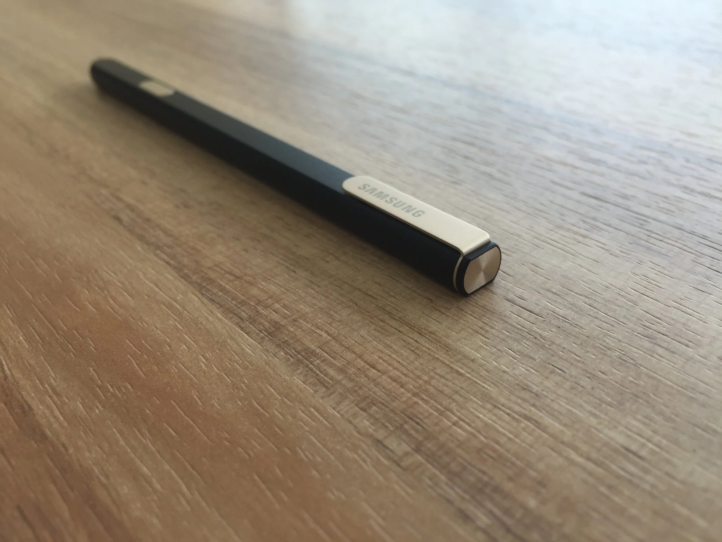  Stylus design for tablets pitched to Samsung. Using Wacom pen technology. 