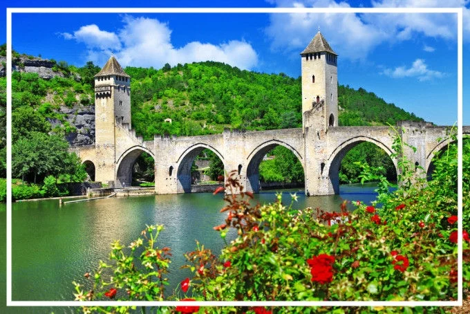 Camino-de-Santiago-3-680x454.jpg