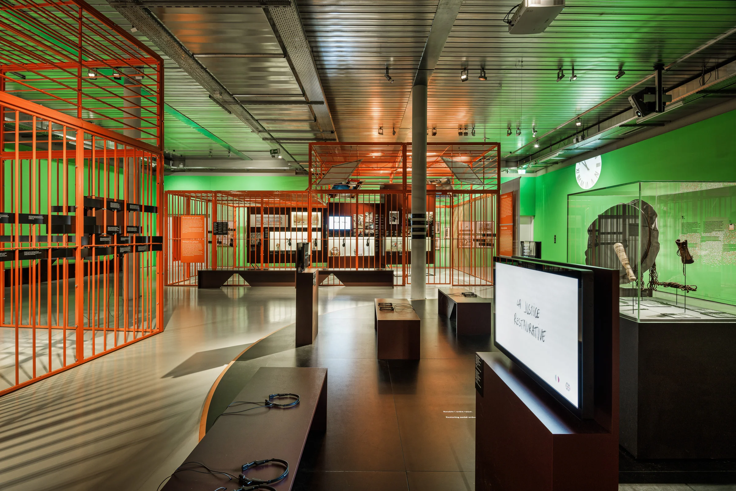 19-115 - MCH Group expomobilia - En Prison - Museum CICR--10.jpg