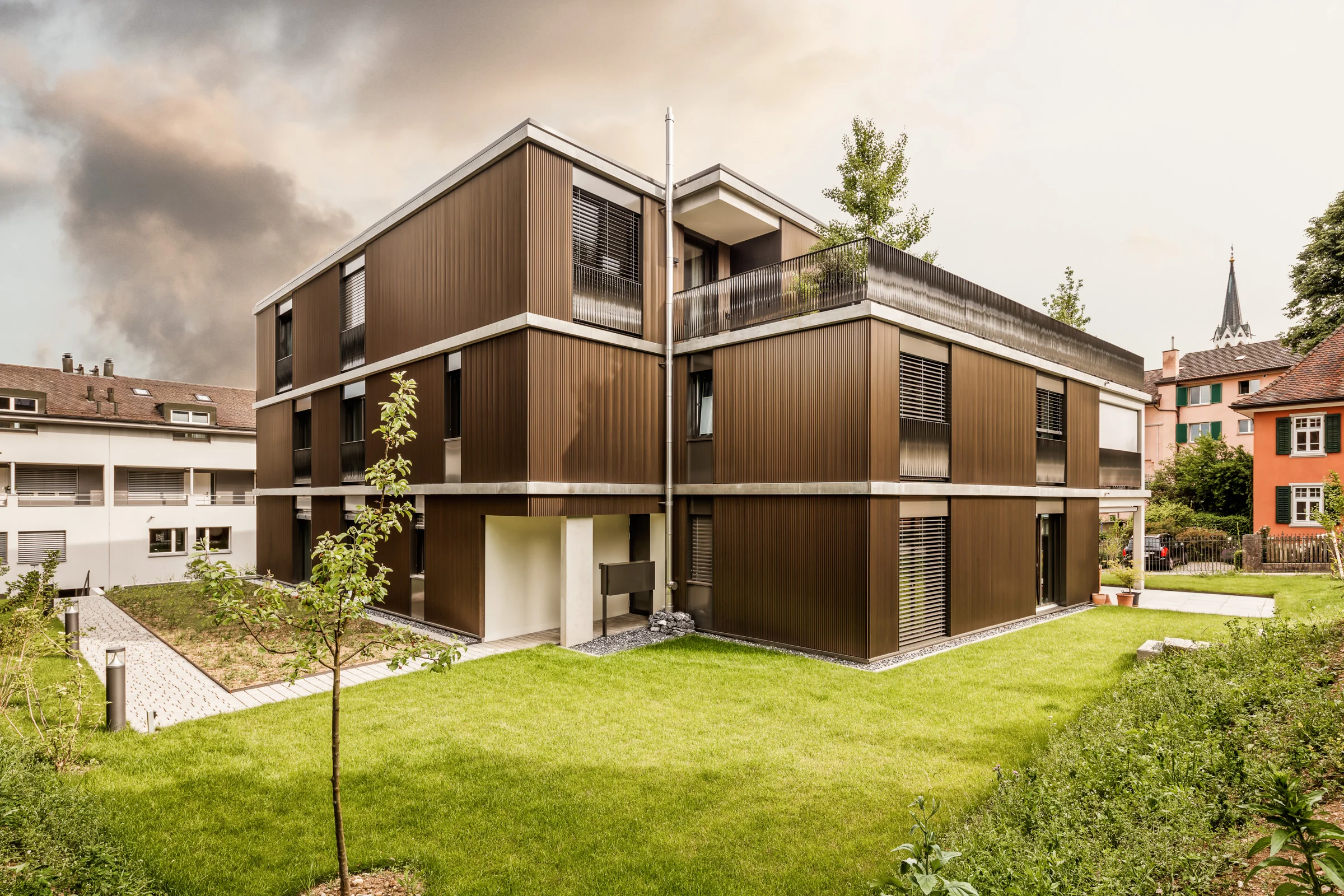 MFH ZIMMERWEG KLIENT: MEYER STEGEMANN ARCHITKETEN, SCHAFFHAUSEN LOCATION: SCHAFFHAUSEN, SCHWEIZ
