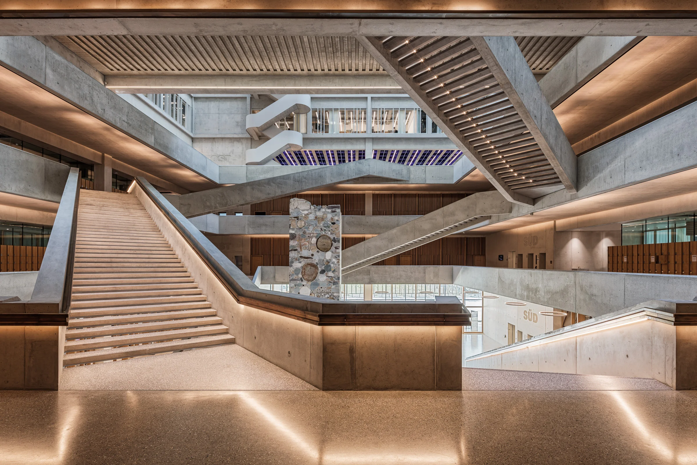 FACHHOCHSCHULE NORDWESTSCHWEIZ, MUTTENZ KLIENT: S.A.C. SILENT AG, MARTHALEN LOCATION: MUTTENZ