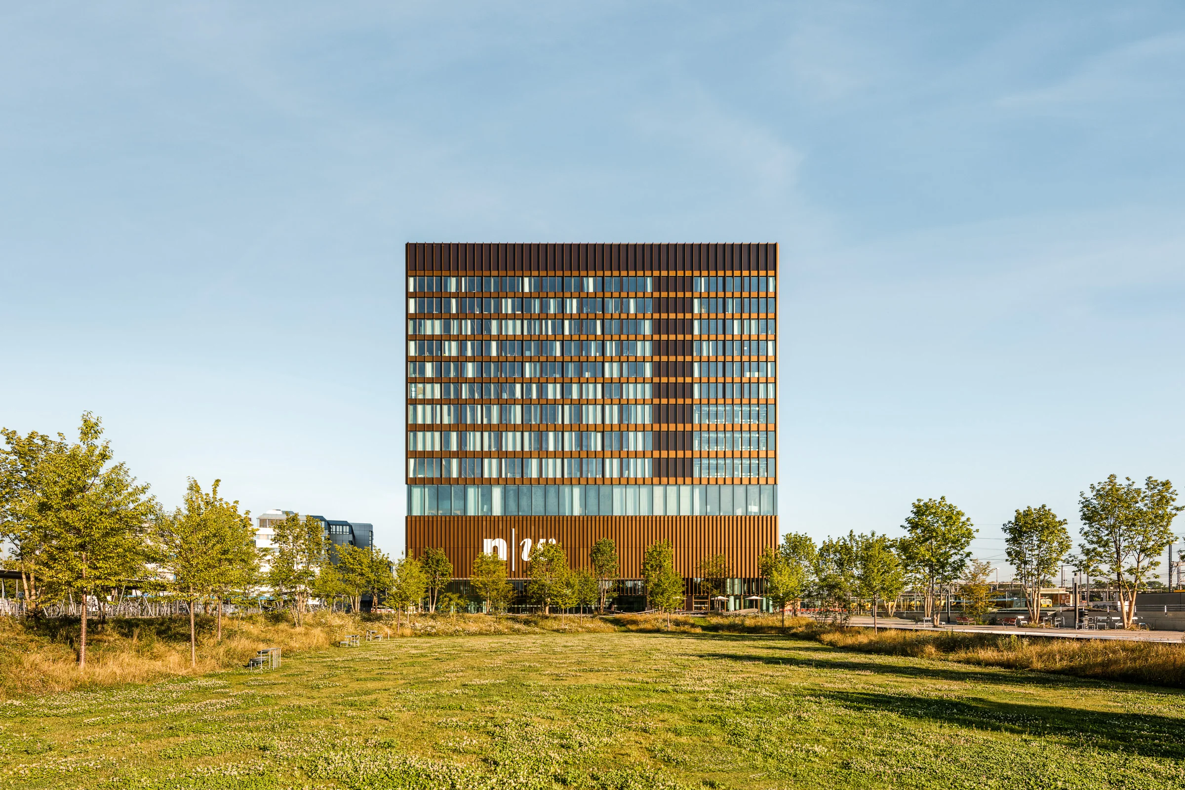 FACHHOCHSCHULE NORDWESTSCHWEIZ, MUTTENZ KLIENT: S.A.C. SILENT AG, MARTHALEN LOCATION: MUTTENZ