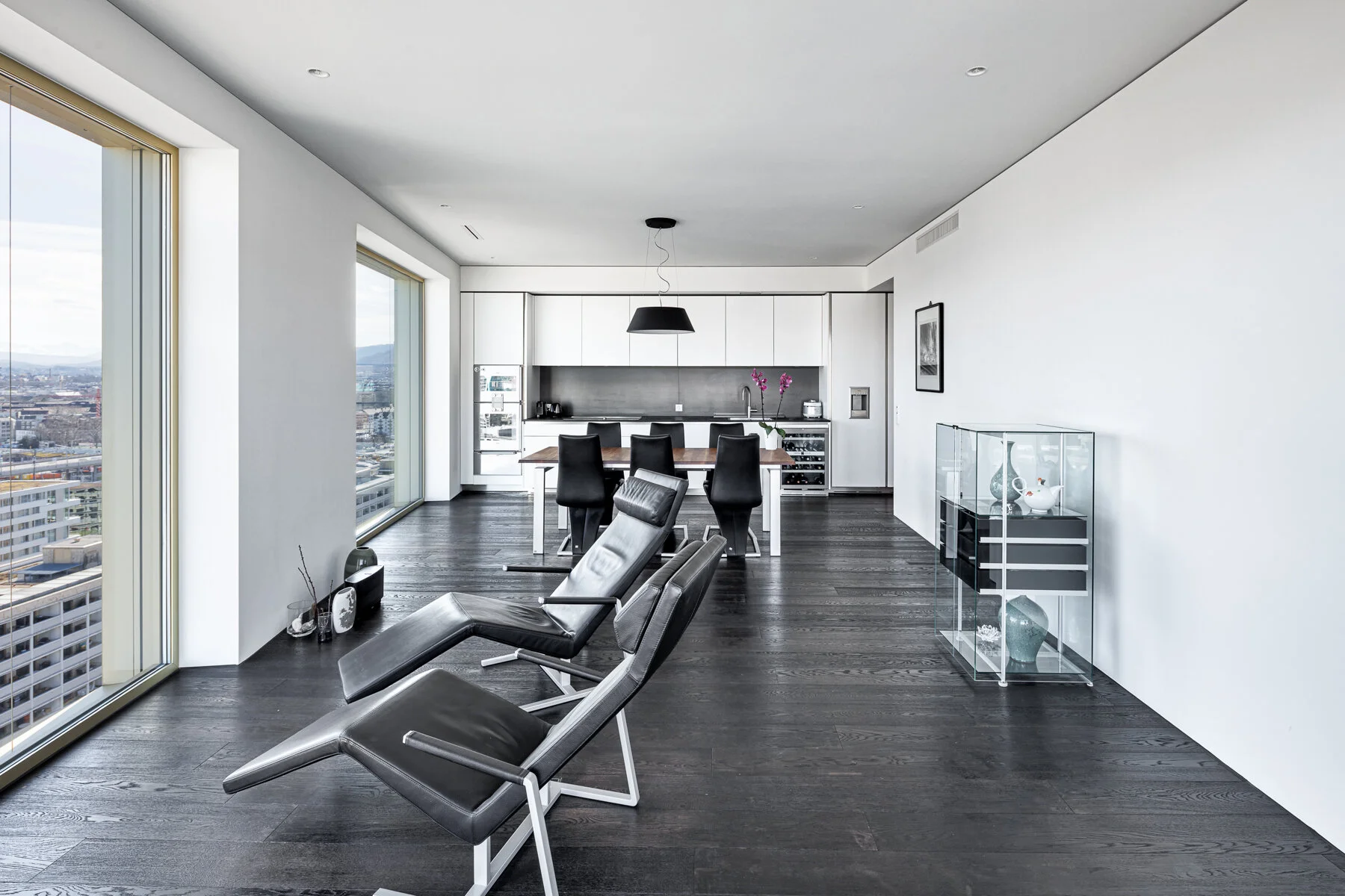 20-115 - Atrium - Mobimo Tower Wohnung 16D Zürich--4.jpg