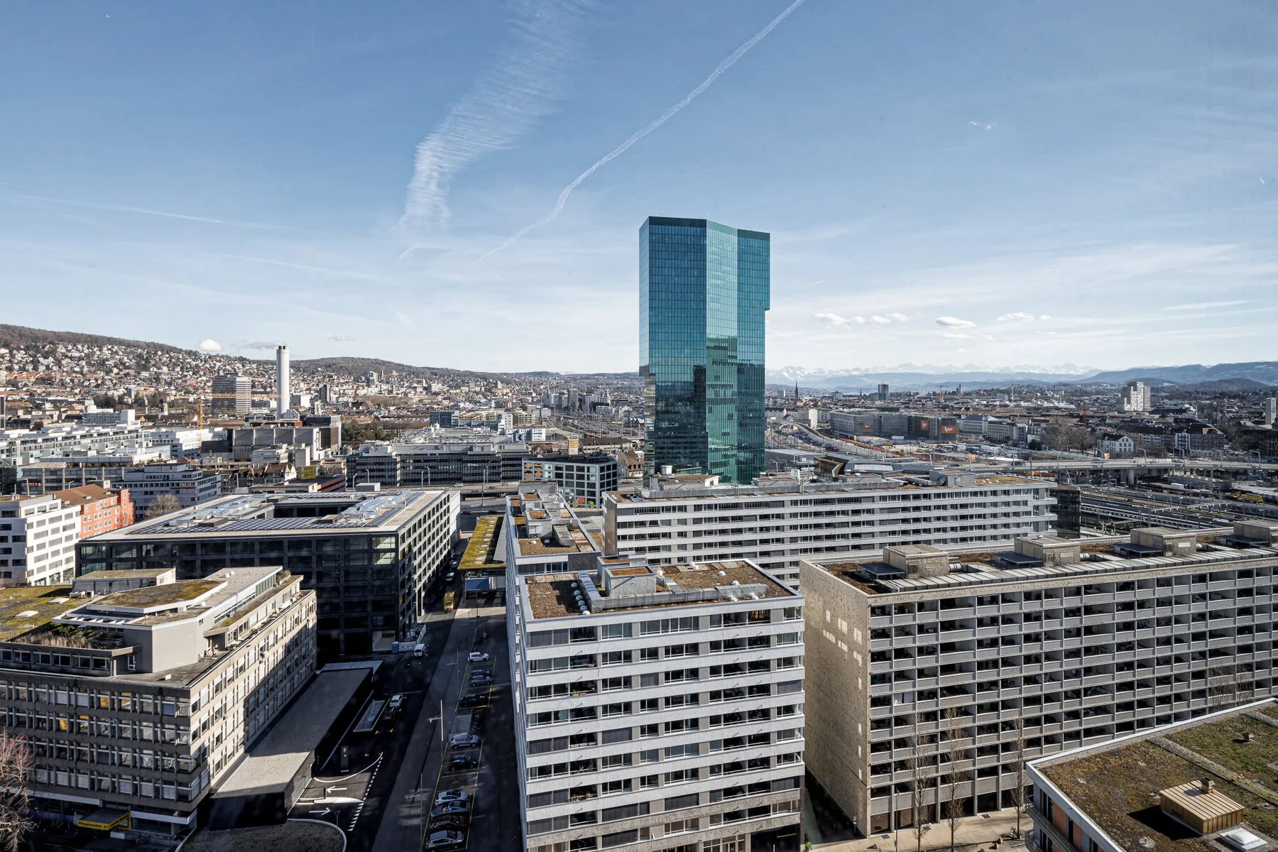 20-115 - Atrium - Mobimo Tower Wohnung 16D Zürich--20.jpg