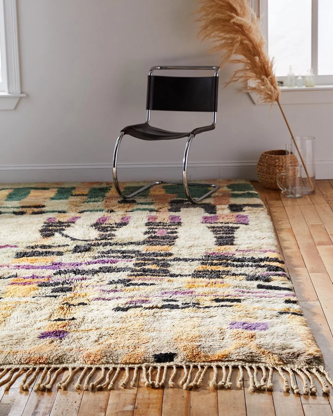 urbanoutfittershome_52333498_418000612300106_1605503999321472274_n.jpg