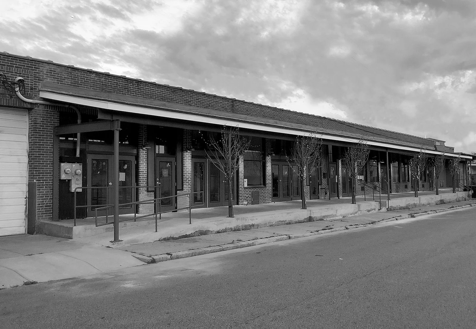 fascade-bw.jpg