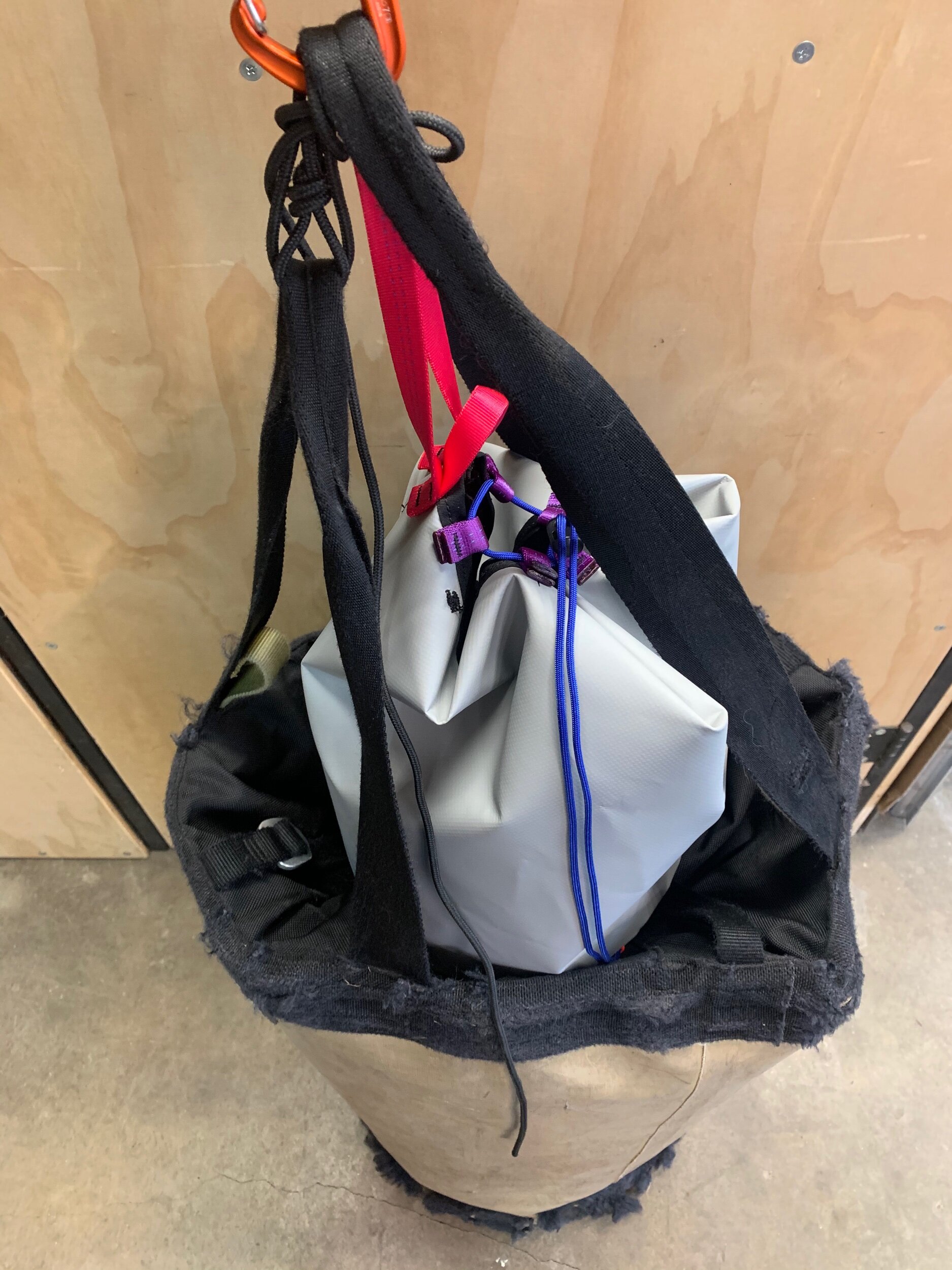 FC340D02-8A00-481C-8BCB-D7F1A6D9638F