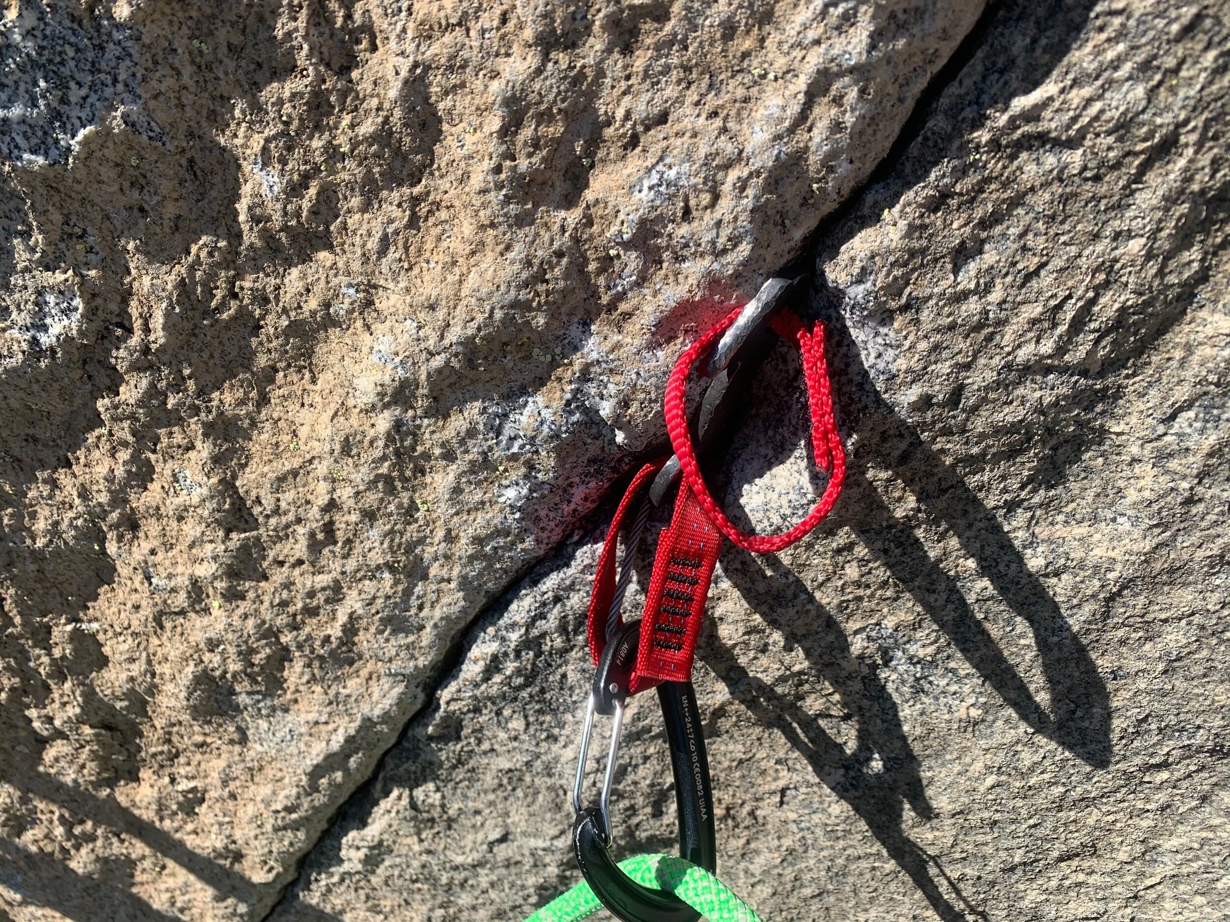 4CB73B99-4723-481A-8607-7DE3B0B2521A