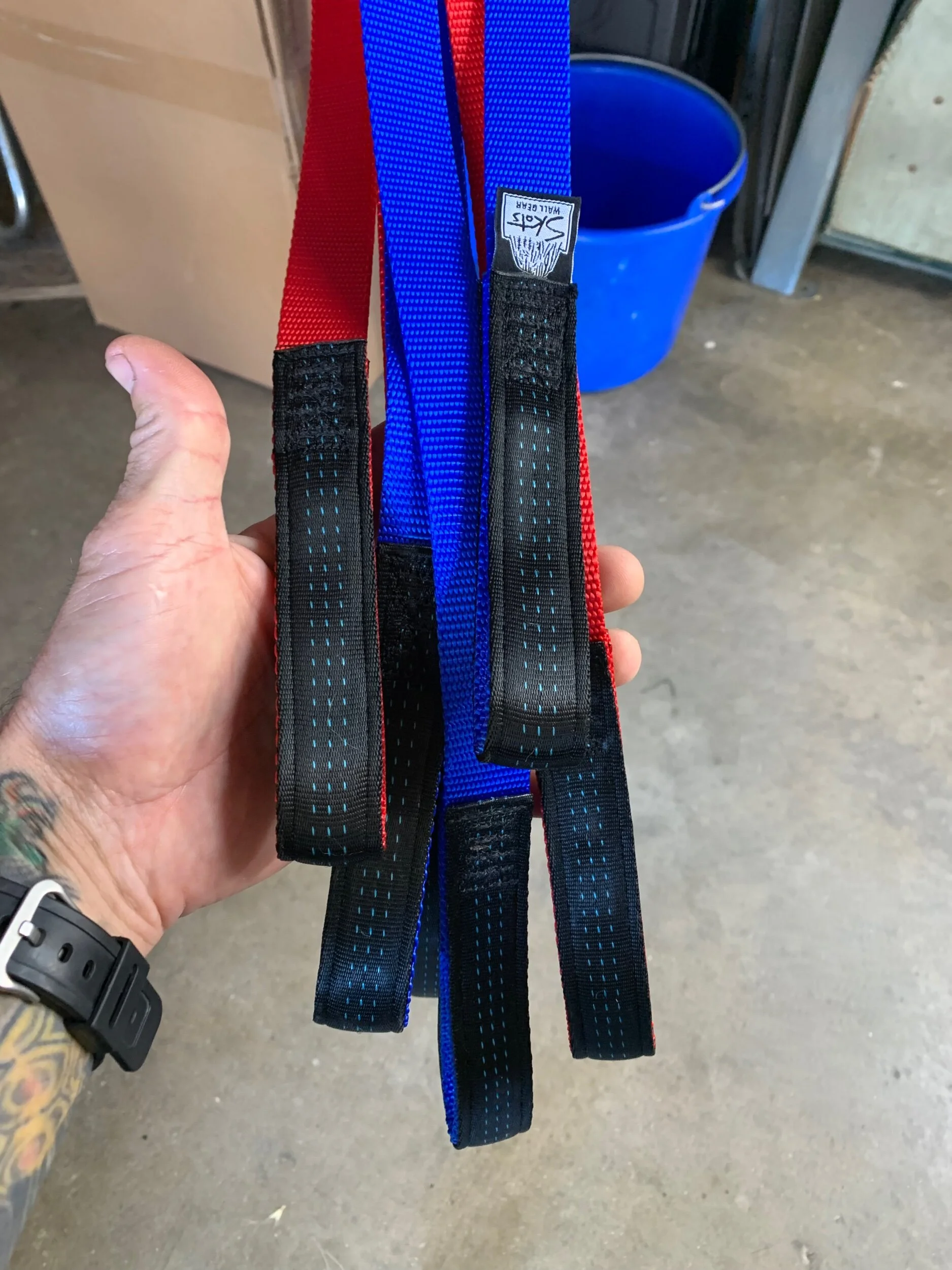 9CEA537A-765A-498F-B6C2-F30B7AD6CB3E