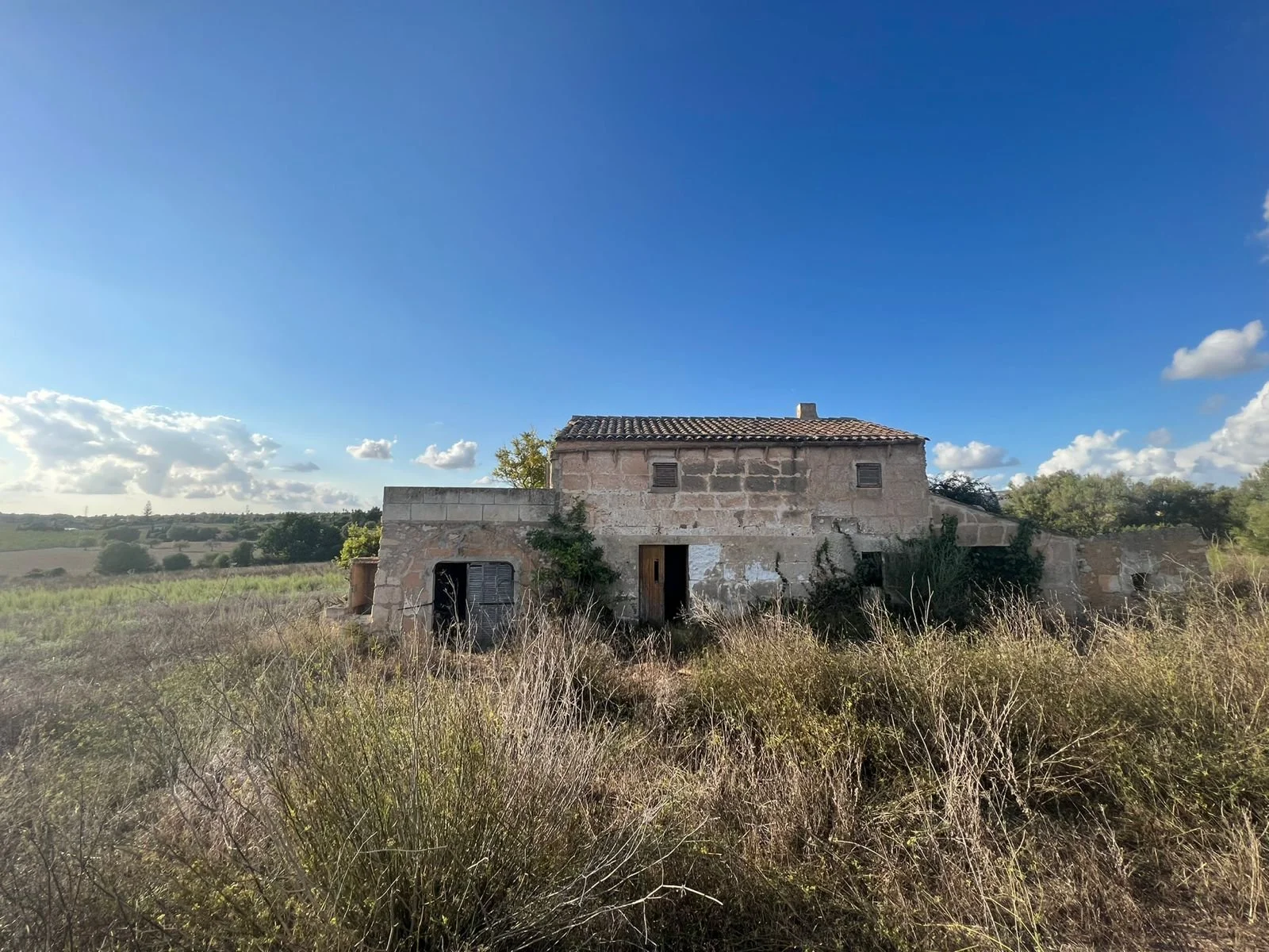  Old house with project near San Lorenzo👉 380.000 € 