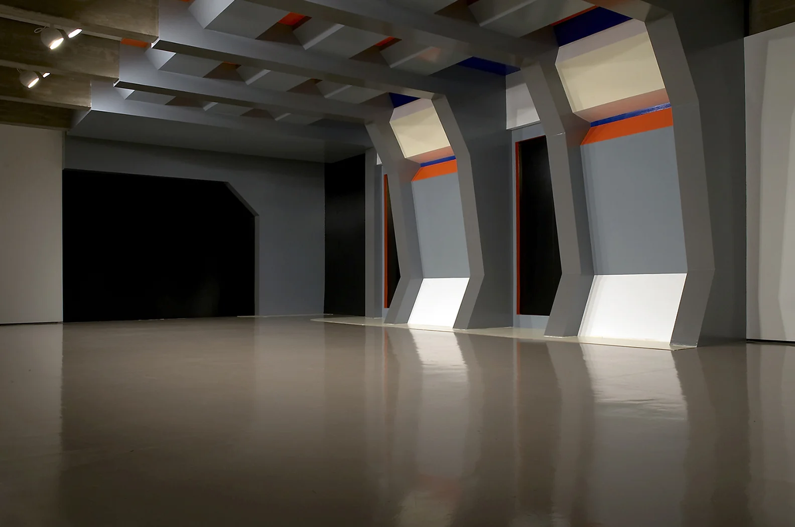 L1-R1 Corridor, Part 1