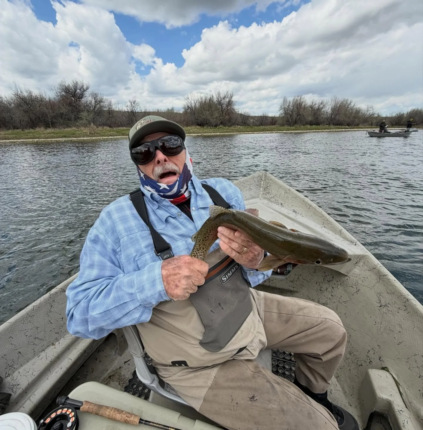 Fish Flop Friday!! #sorry #notsorry #ed #theman #vgoutdoors @eastrosebud @vanillagorillaoutdoors 

*1 fish was harmed in the making of this picture 💯