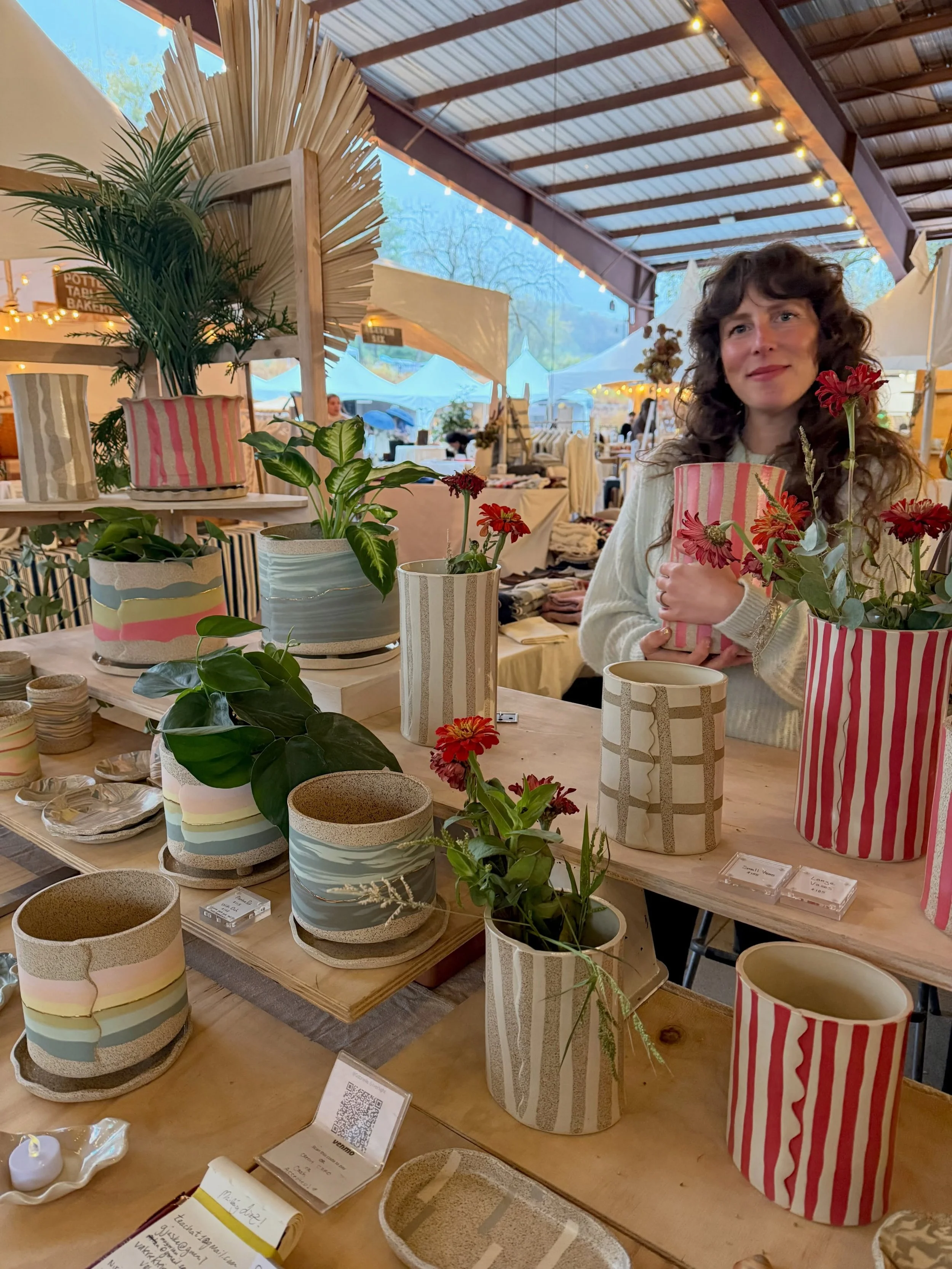 Posing with my pots😆 at another fab @fieldandsupply MRKT this past weekend! Big thanks to @brad_ford_id and the F+S team, to all the folks who took home my work or shared kind words with me.