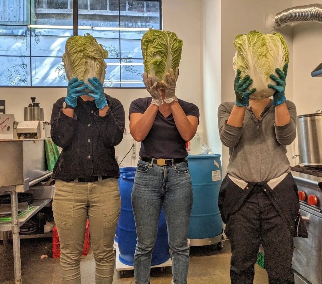 @pitchforkpickle is hiring! 🥬
#repost Come work with us! We're hiring one full-time (4 days/week) and one part-time (2 days/week) production position, starting in May and June respectively. All the details can be found on our website. Learn to ferme