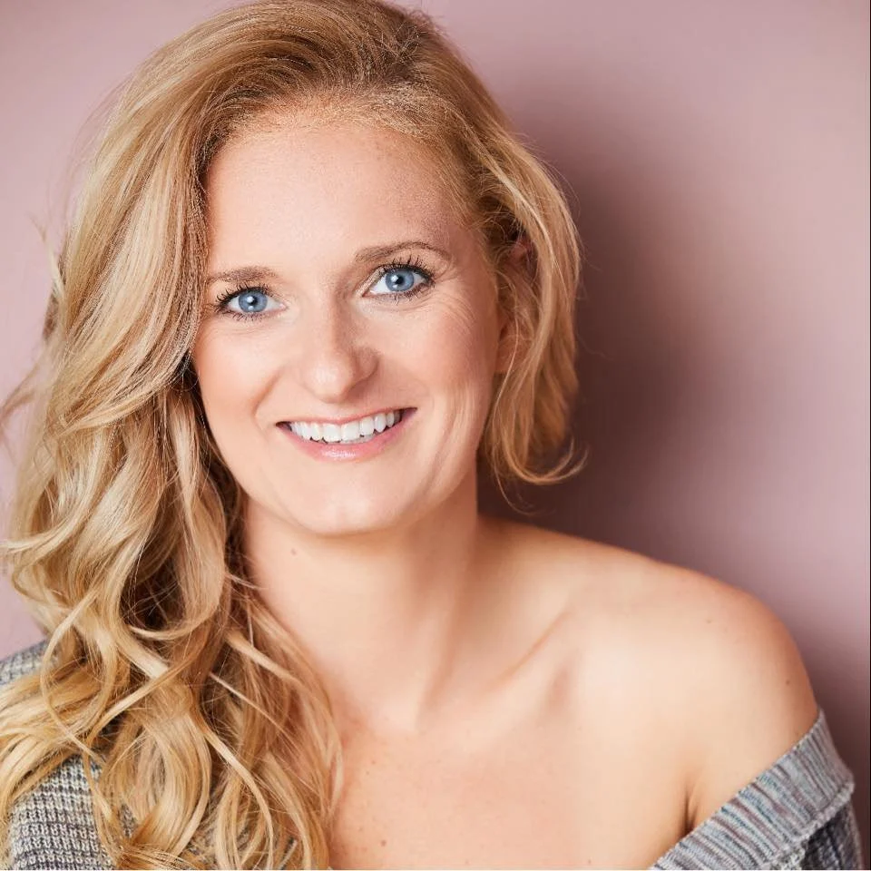 Featuring for Kim McVicar