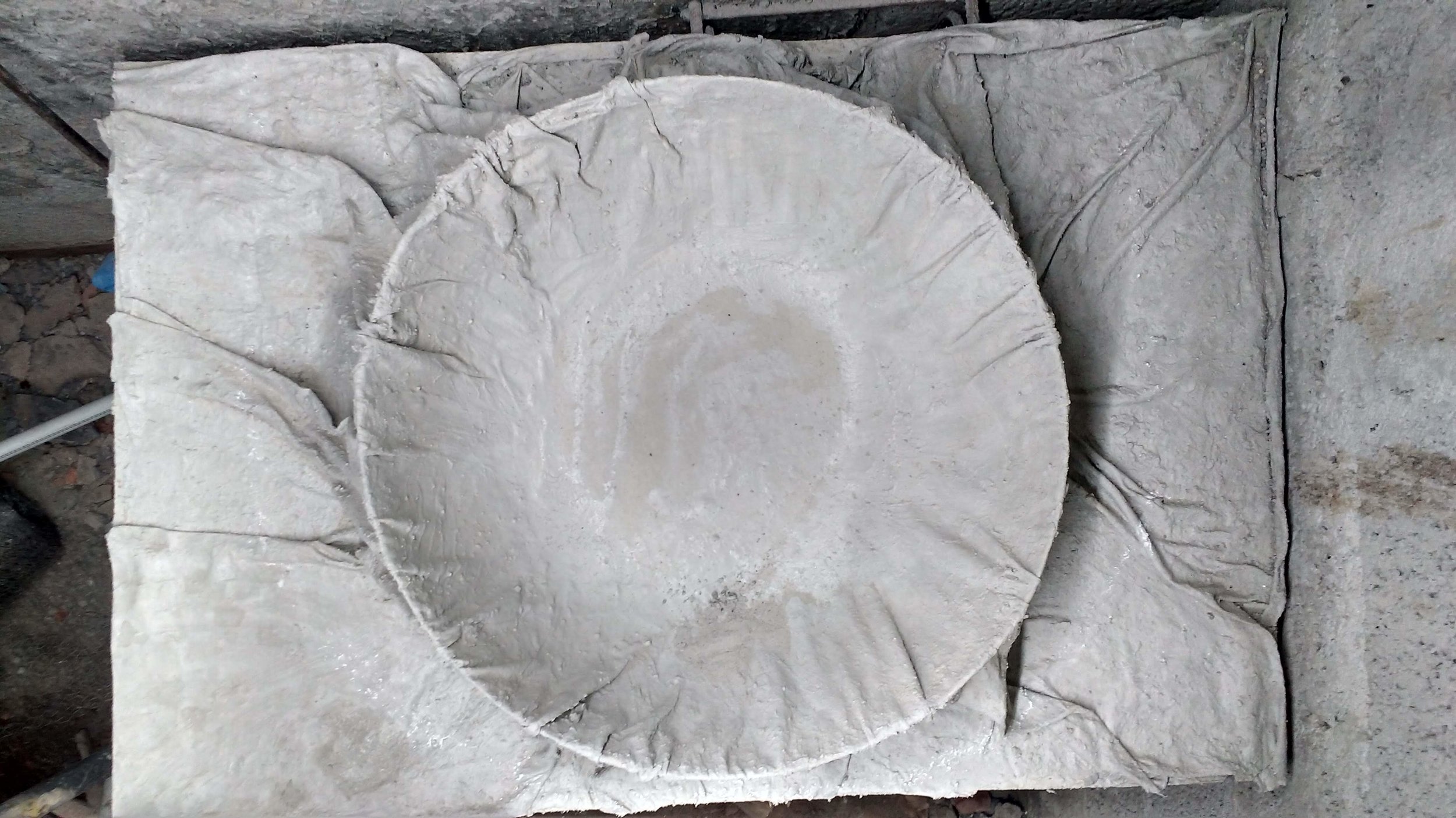 The end product is an eye-teasing array of tousled drapes tumbling down to become organic seats for the diners. The idea is further personalised in the details such as the wash basin and the toilet.