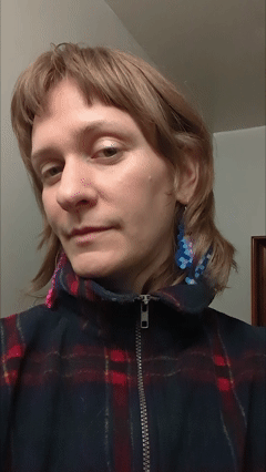 earring vid fish.gif