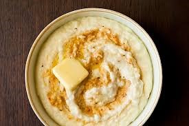 Southern grits with butter