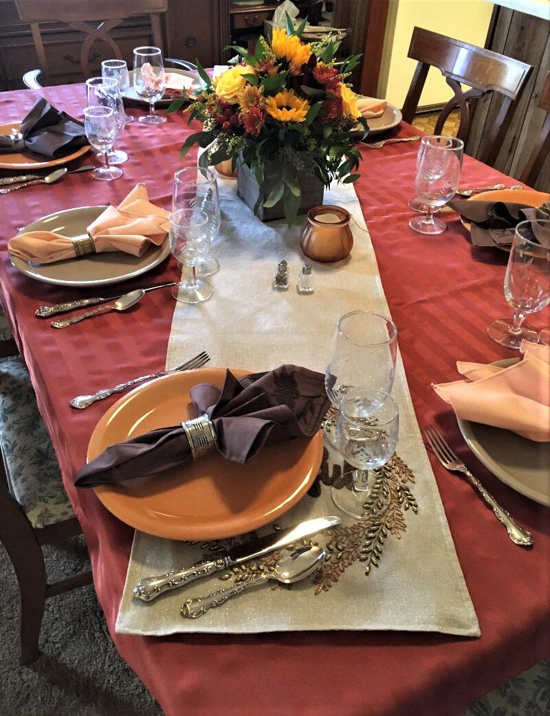 Thanksgiving table-scape