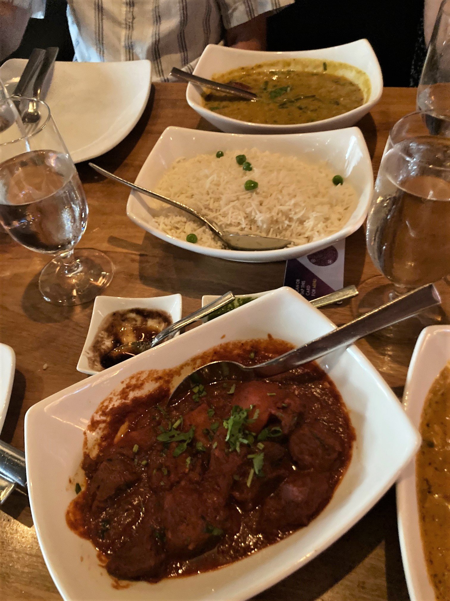 Vindaloo, lentils and rice