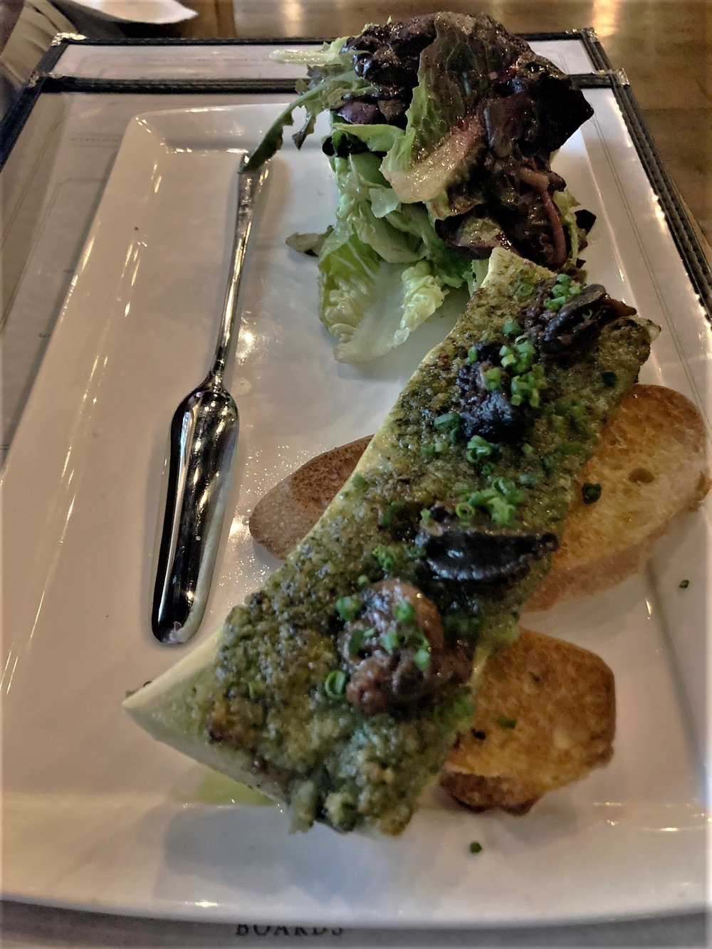 Bone marrow with crostini