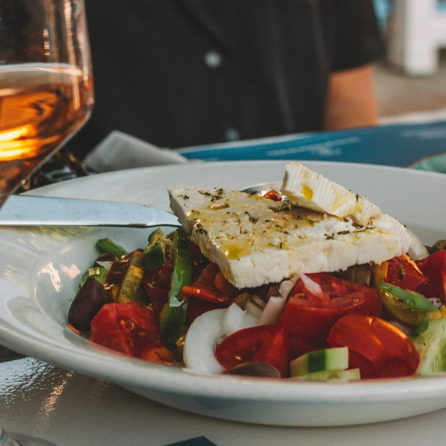 Feelin' a bit Greekish for dinner...
#artsychowroamer
#thequirkytourist
#ediblefare
#greekfood
#justbecause
#shechef