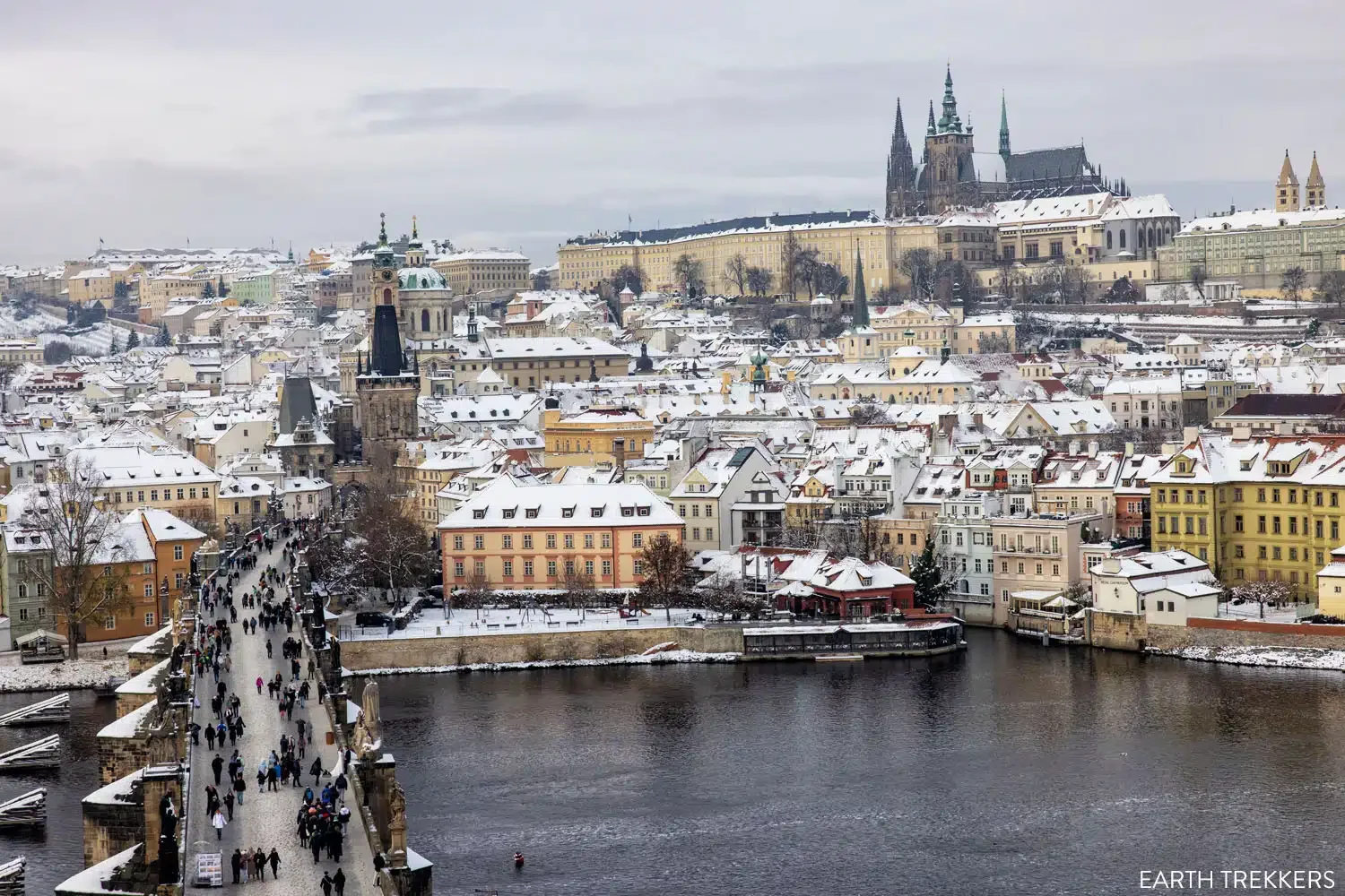 Winter view to Prague Castle