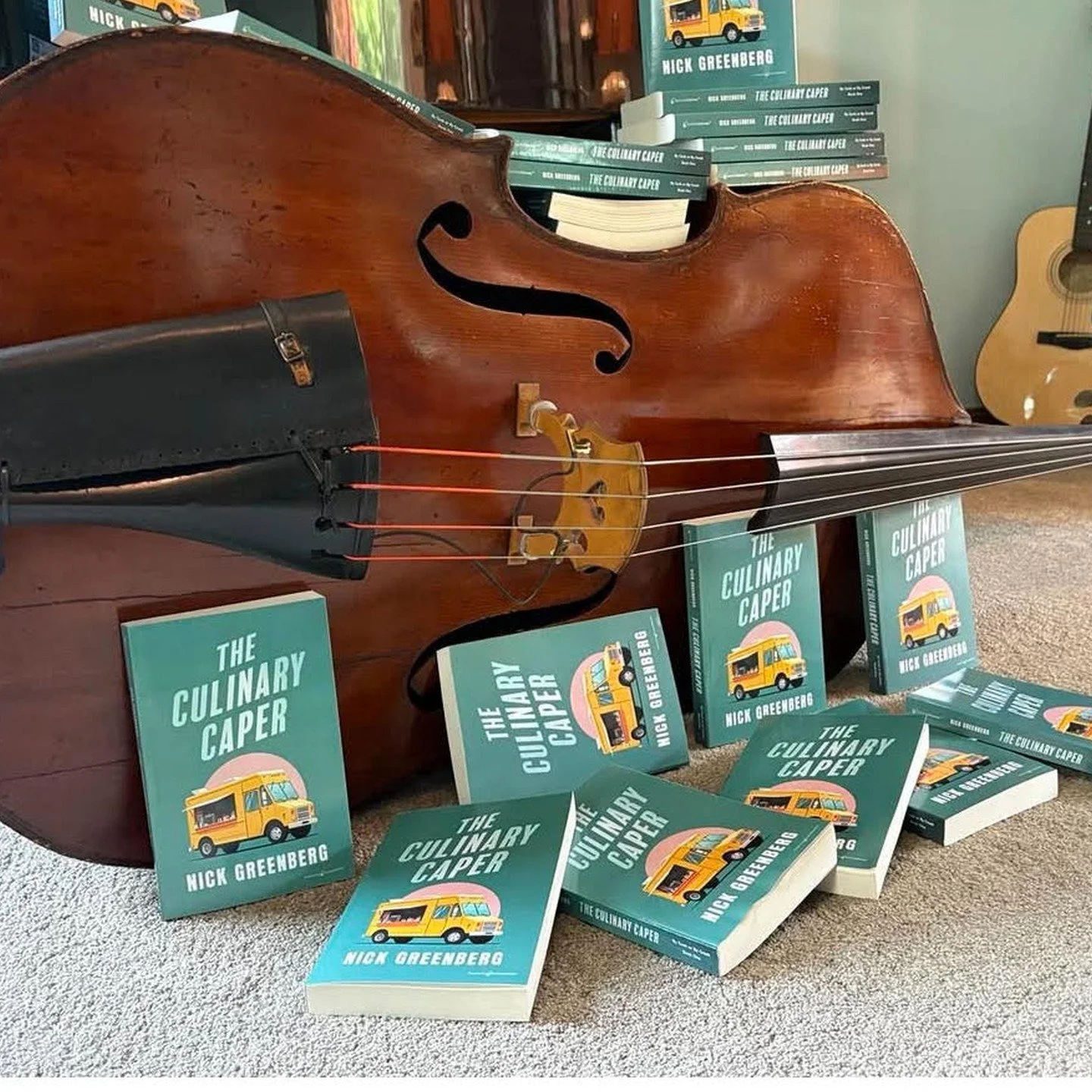 My January book review...fun quick winter read...

#artsychowroamer
#thequirkytourist
#artfulideal
#justbecause
#januaryreads2023