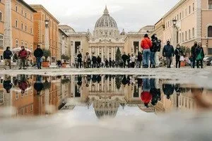 Rome-St.-Peter_s-Square-2-Gabriella-Clare-Morino-Italy.jpg