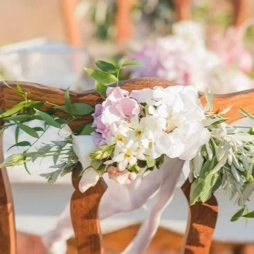 My new blog post is out on a sweet little gem in the North Georgia mountains...Bent Tree Lodge &amp; Vineyard. It is a sweet spot to spend a pretty day sipping wine and listening to music or planning your boutique wedding or next corporate dinner...c