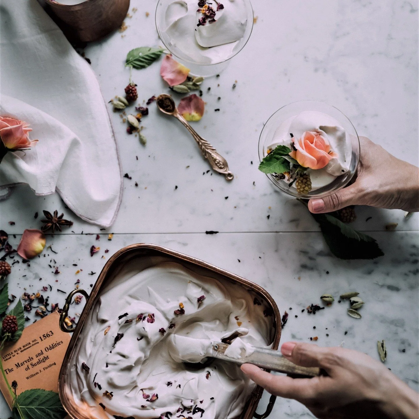 Sunday brunch is always the best...

#artsychowroamer
#thequirkytourist
#ediblefare
#sundaybrunch
#shechef