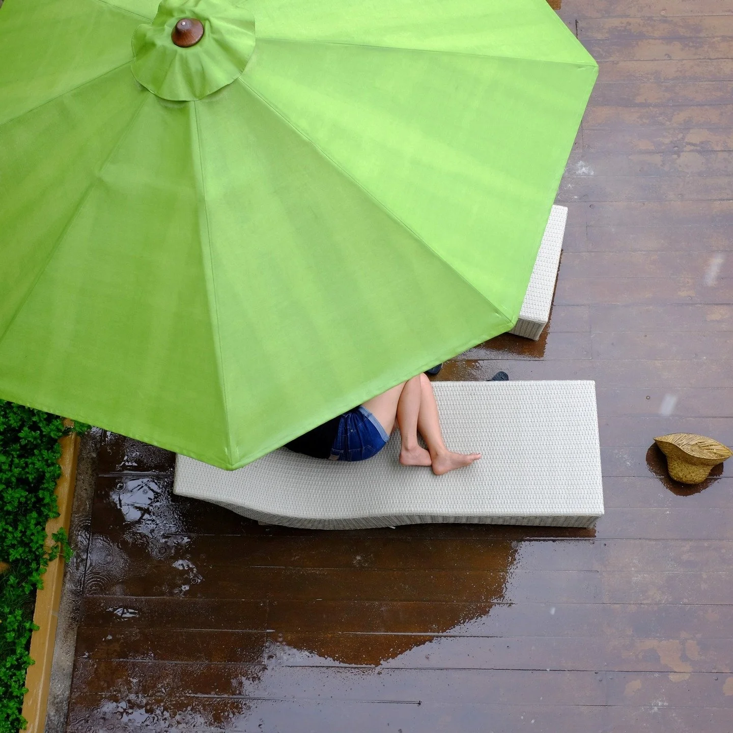 A bit quirky...a little mysterious...

#artsychowroamer
#thequirkytourist
#aboutme
#justbecause