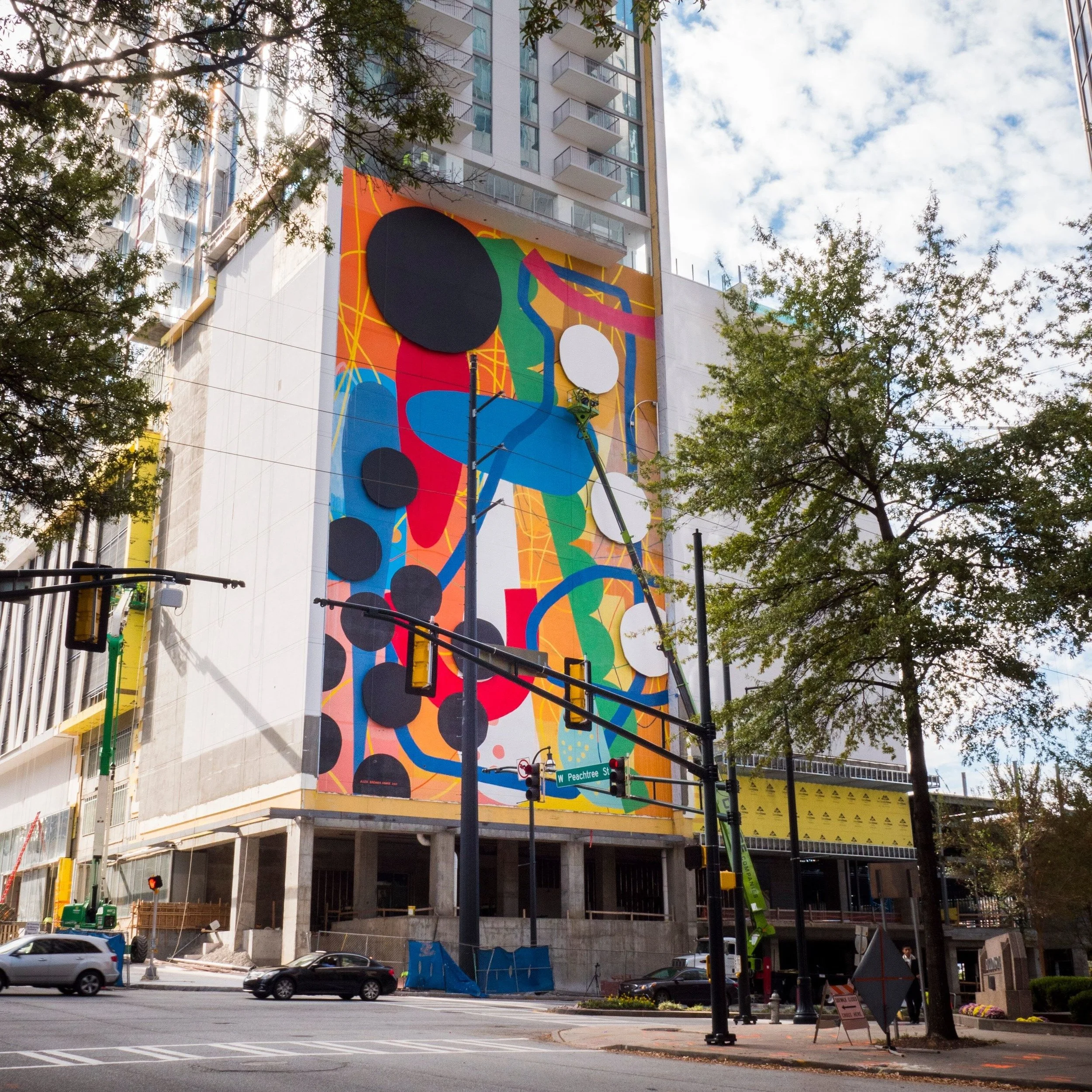 A lovely street mural by Hense for your Friday contemplation...

#artsychowroamer
#thequirkytourist
#justbecause
#artfulideal
#streetmurals
#streetart
#hense
