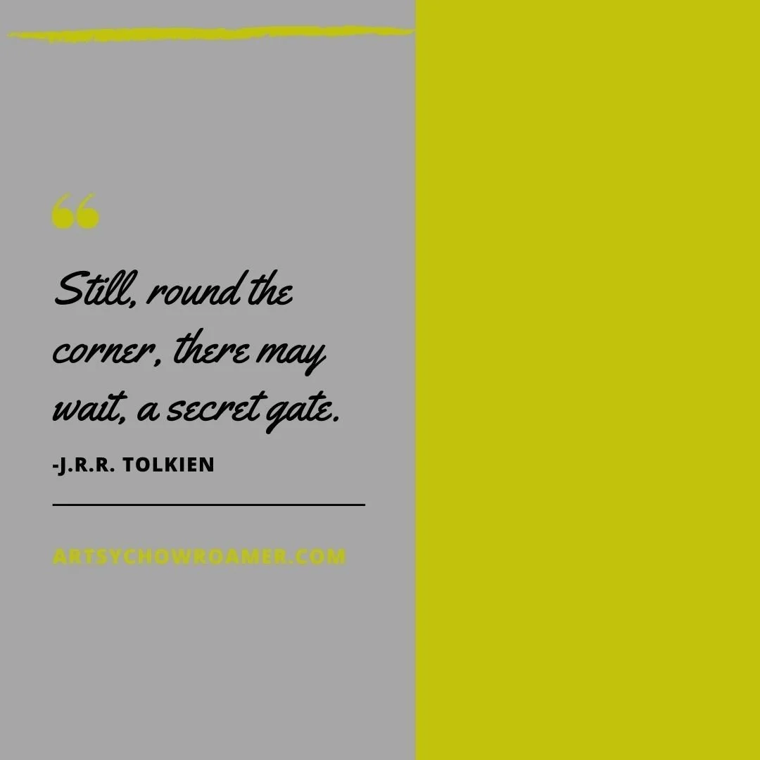 Monday inspirational quote...I still love to read a good book...

#artsychowroamer
#thequirkytourist
#exploretheworld
#readabook
#justbecause
