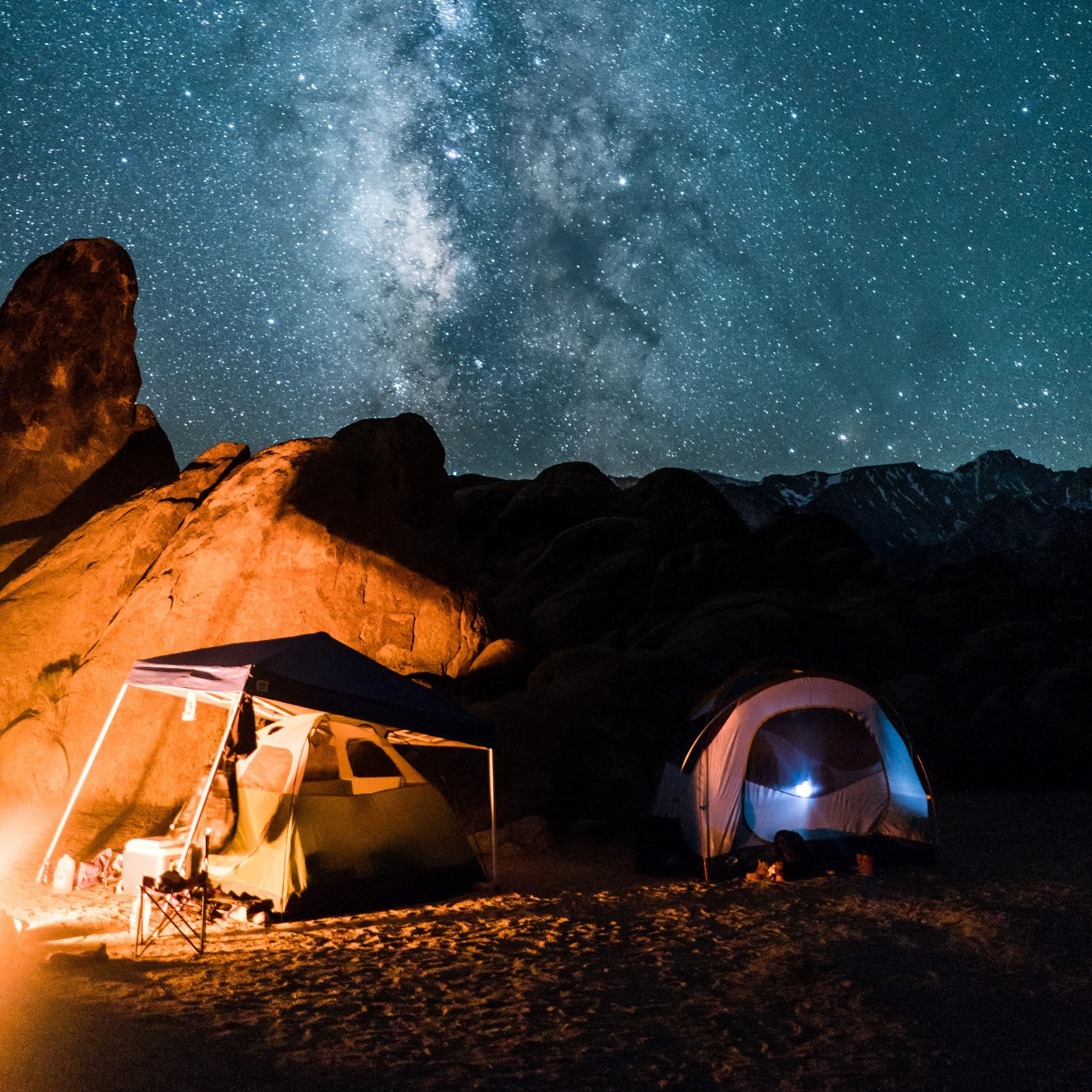 I'm still wanting a glamping trip somewhere before the season is over...

#artsychowroamer
#thequirkytourist
#exploretheworld
#traveltuesday