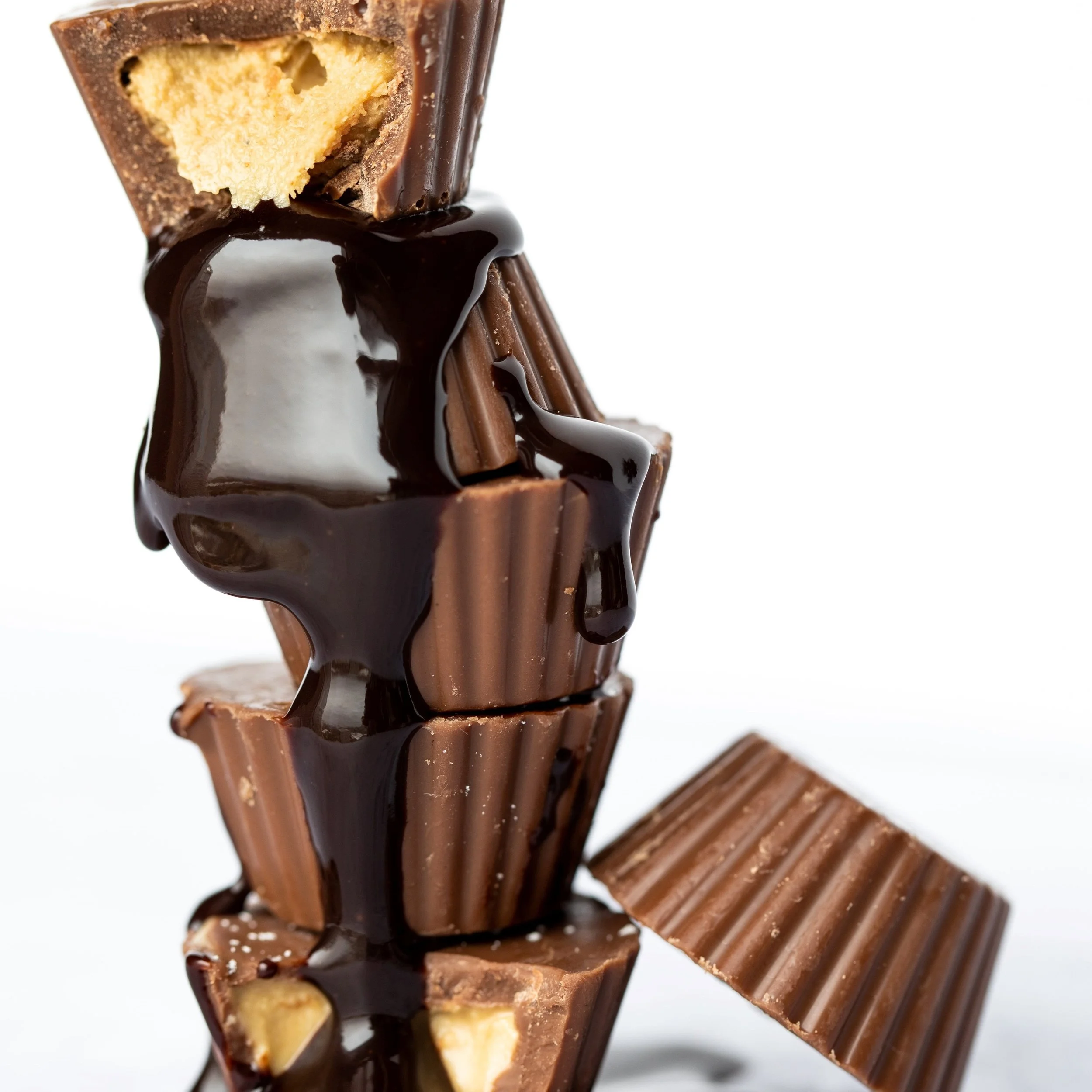 Halloween is the only time I indulge myself with the peanut butter cups...they are a favorite...

#artsychowroamer
#thequirkytourist
#ediblefare
#peanutbuttercups
#reeces
#halloweencandy