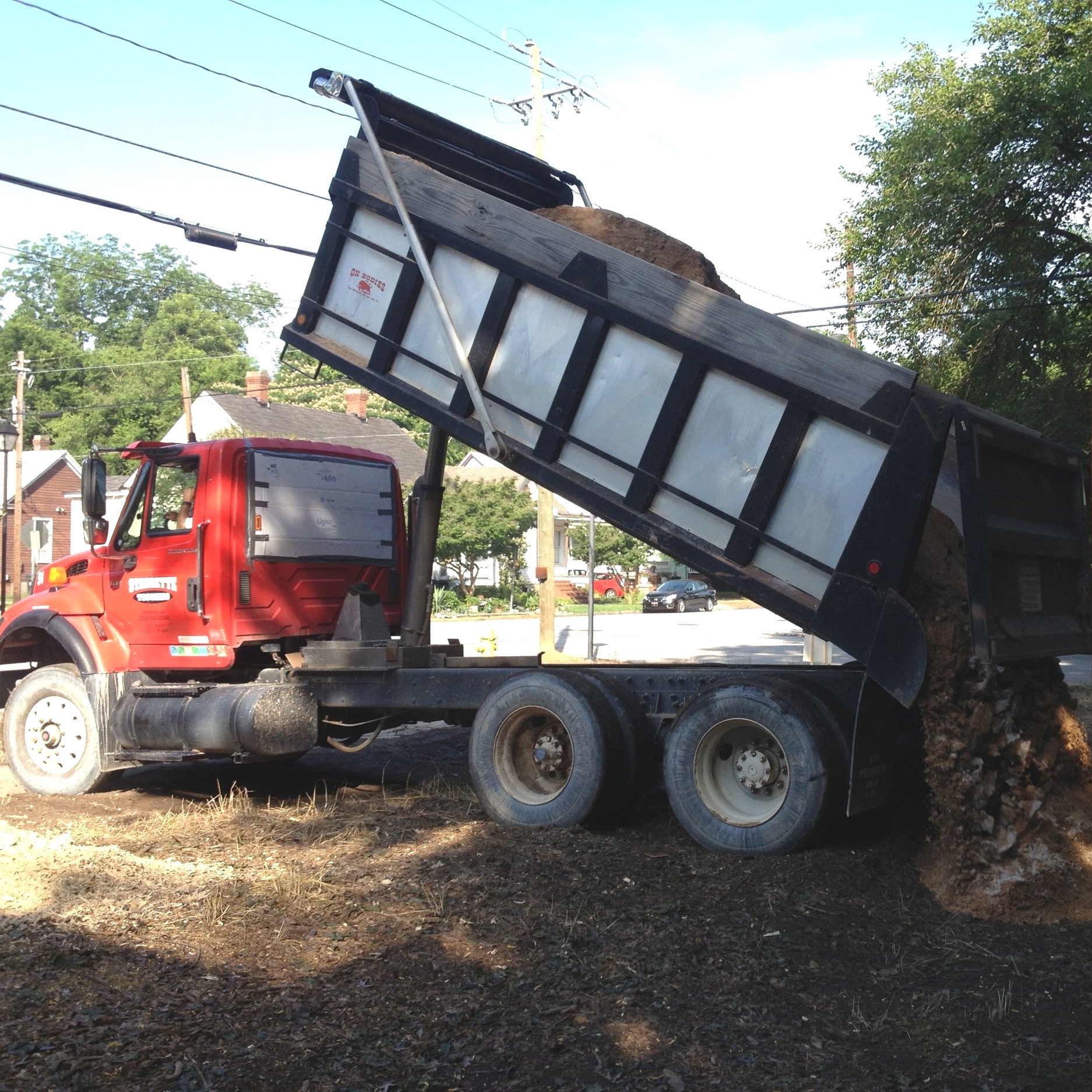 Dump%2BTruck.jpg