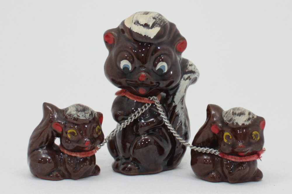 Vintage Squirrel Mom and Babies Ceramic Collectible Knick Knack