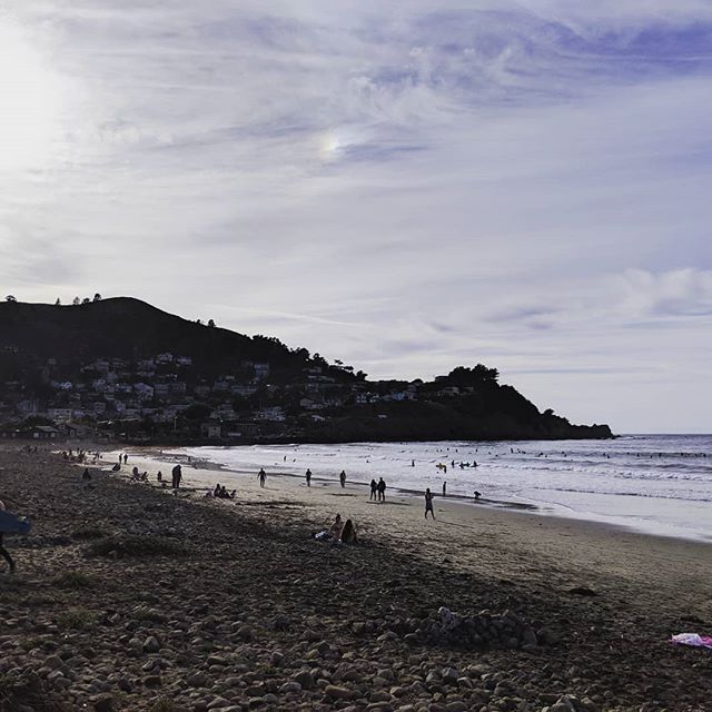 Recharging 💜 A beautiful beach in Pacifica, loved by surfers, dogs and people who love the energy of the ocean.

#pacifica #ca #california #ocean #beach #californialiving
